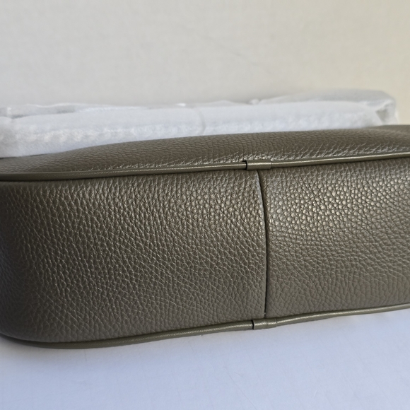 Michael Kors Olive Green Las Vegas Carmela Crossbody NWT - Picture 7 of 13